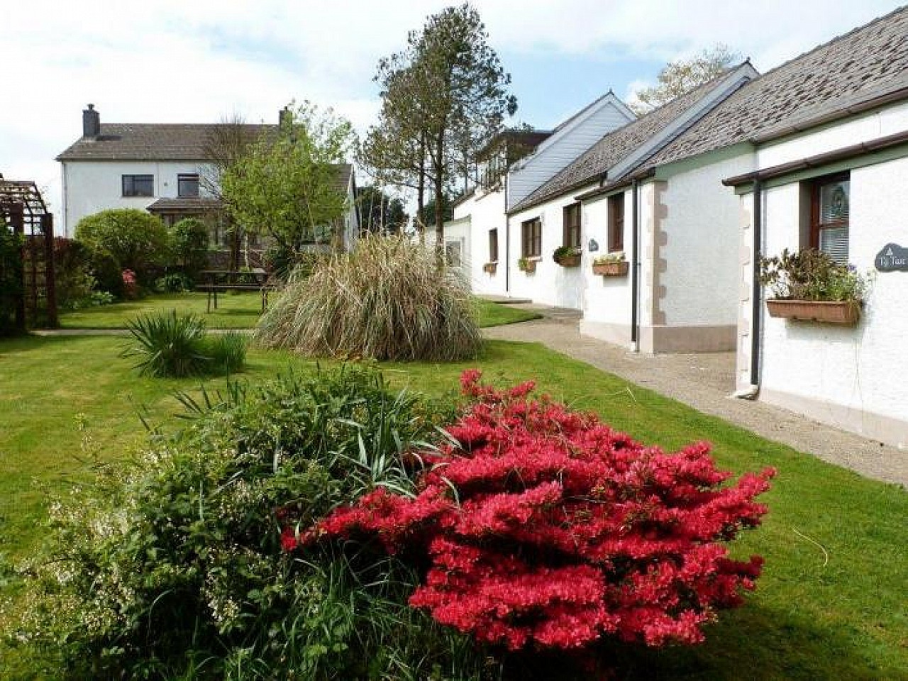 trenewydd farm holiday cottages